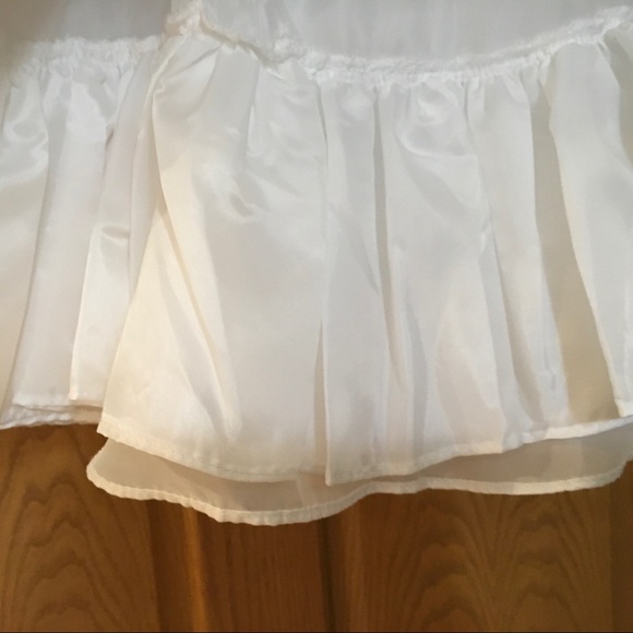 New Bonnie Jean flower dress adorable - Picture 3 of 3